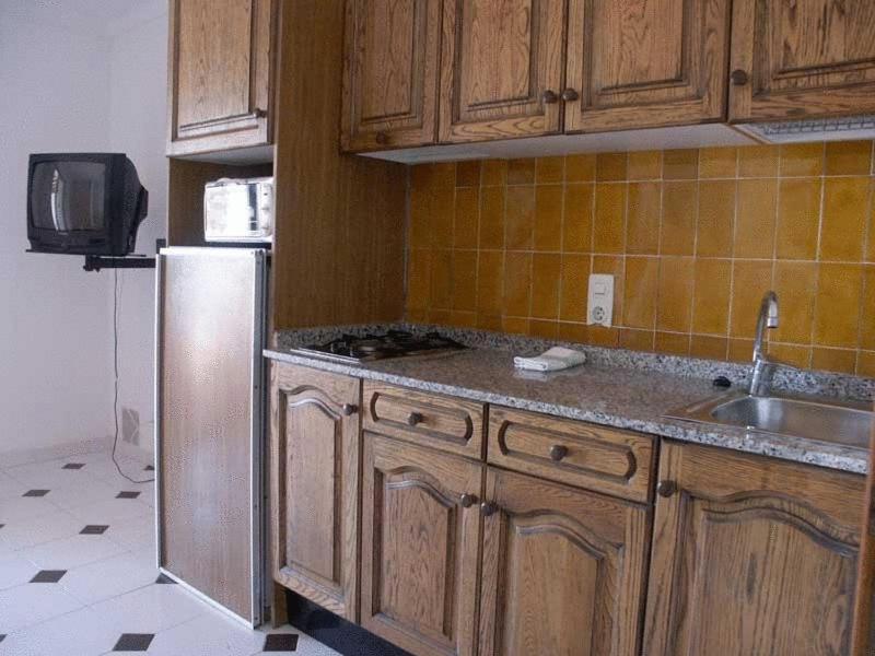 Es Grop Apartments Портінаткс Екстер'єр фото